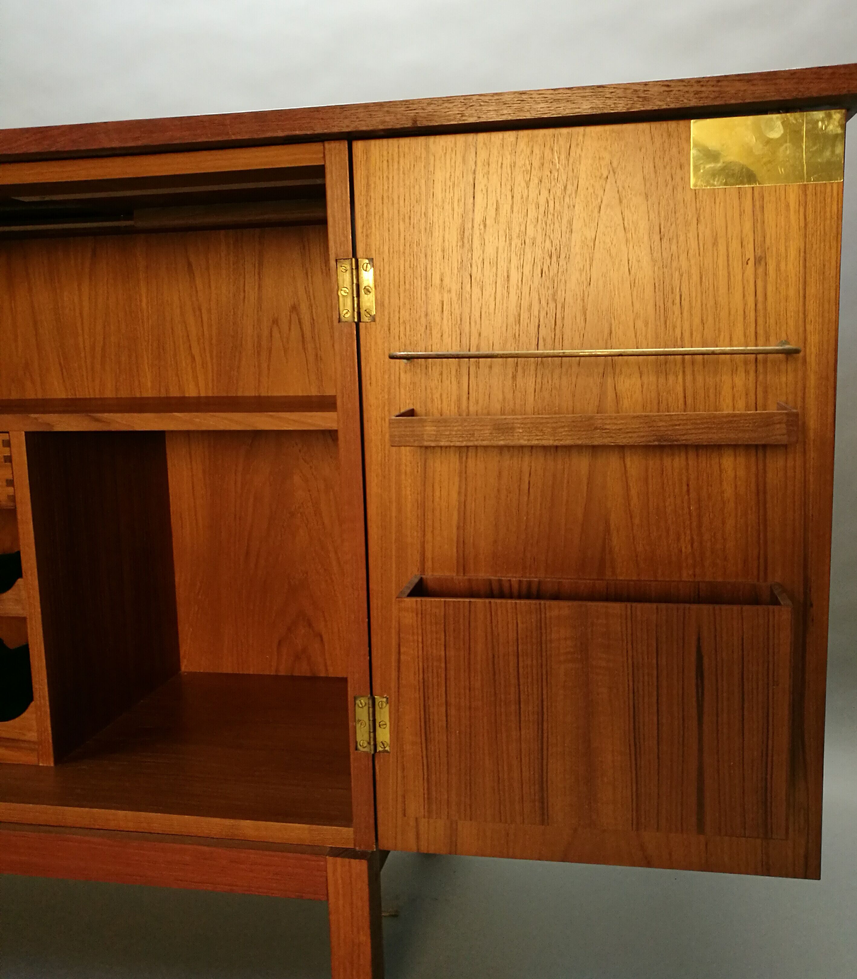 Bar cabinet teak by Torbjörn Afdal for  Brusksbo 1960s