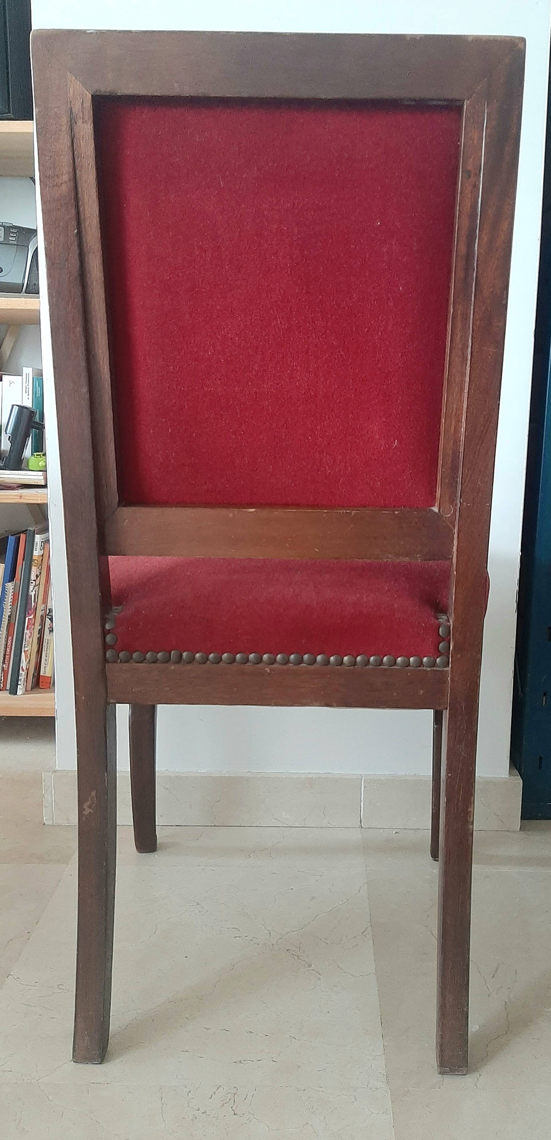 2 chaises antiques style Restauration en noyer et velours bordeaux