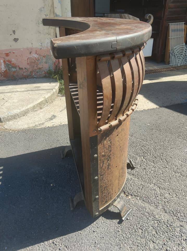 Petit bar en acier , cuivre et chêne vers 1960