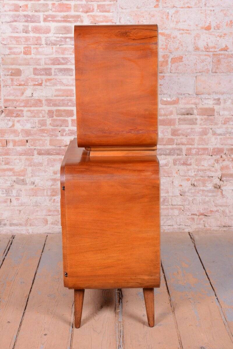 Czech Art Deco Sideboard in Walnut attributed to J. Halabala for Up Zavody, 1940s