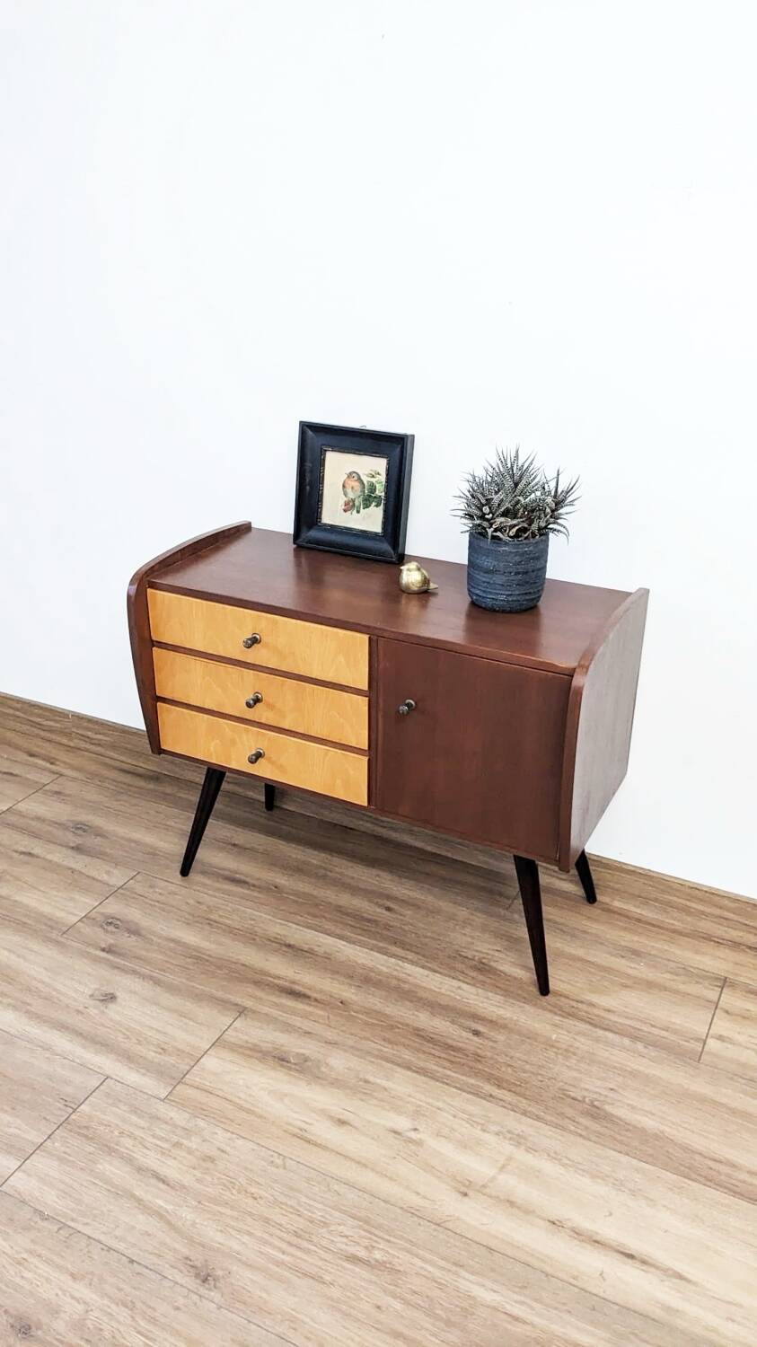 Petit meuble vintage mid-century