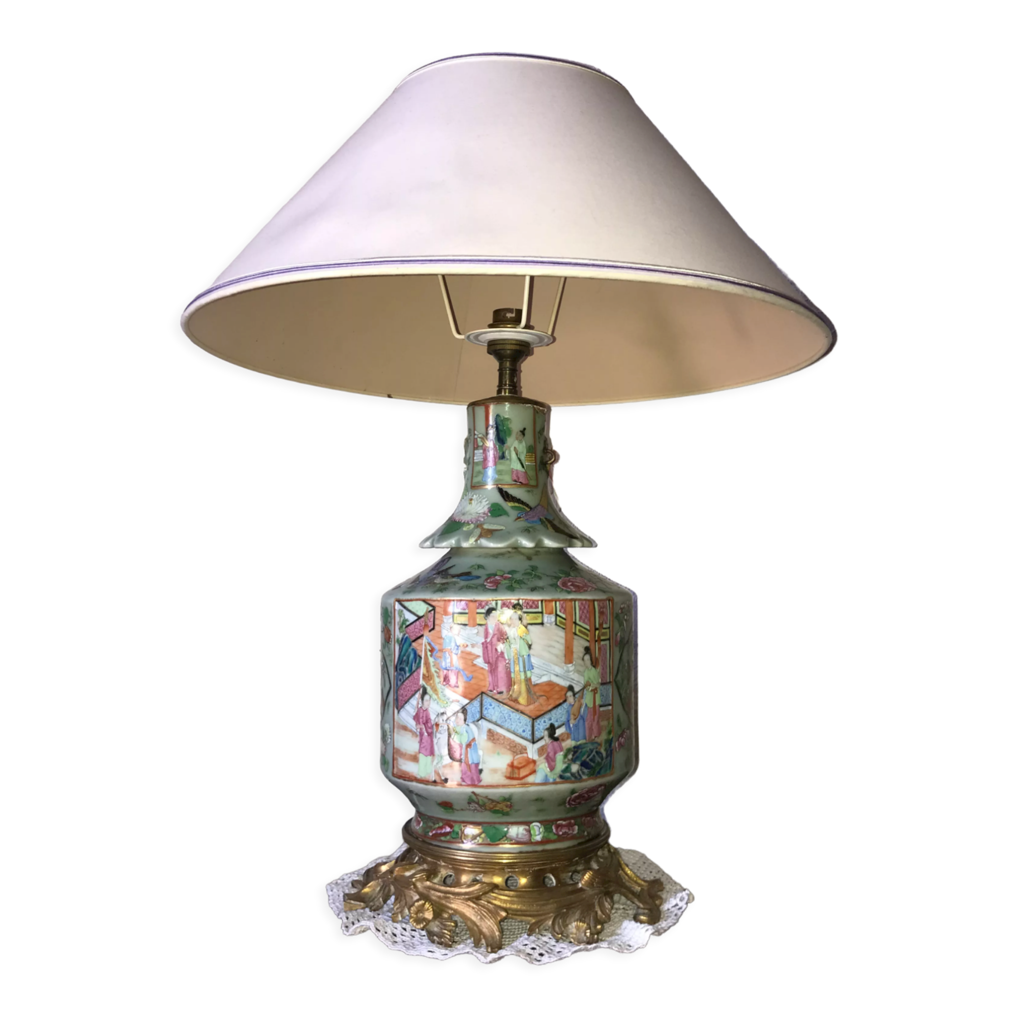 Rare Chinese lamp from the 1920s