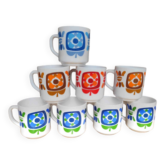 Set of 8 Arcopal Mobil mugs