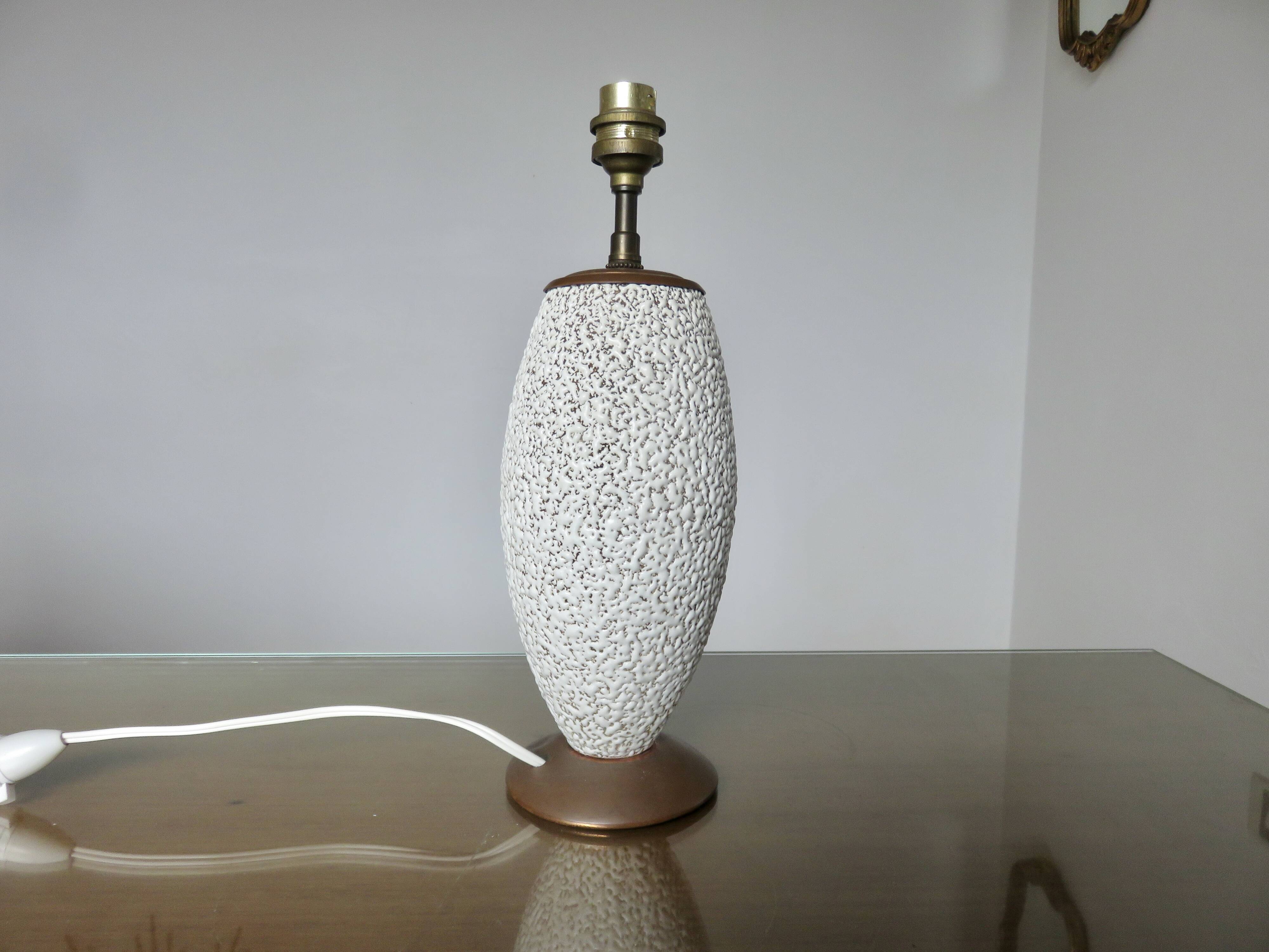 Jean Besnard Primavera style crisp ceramic lamp, 50s-60s