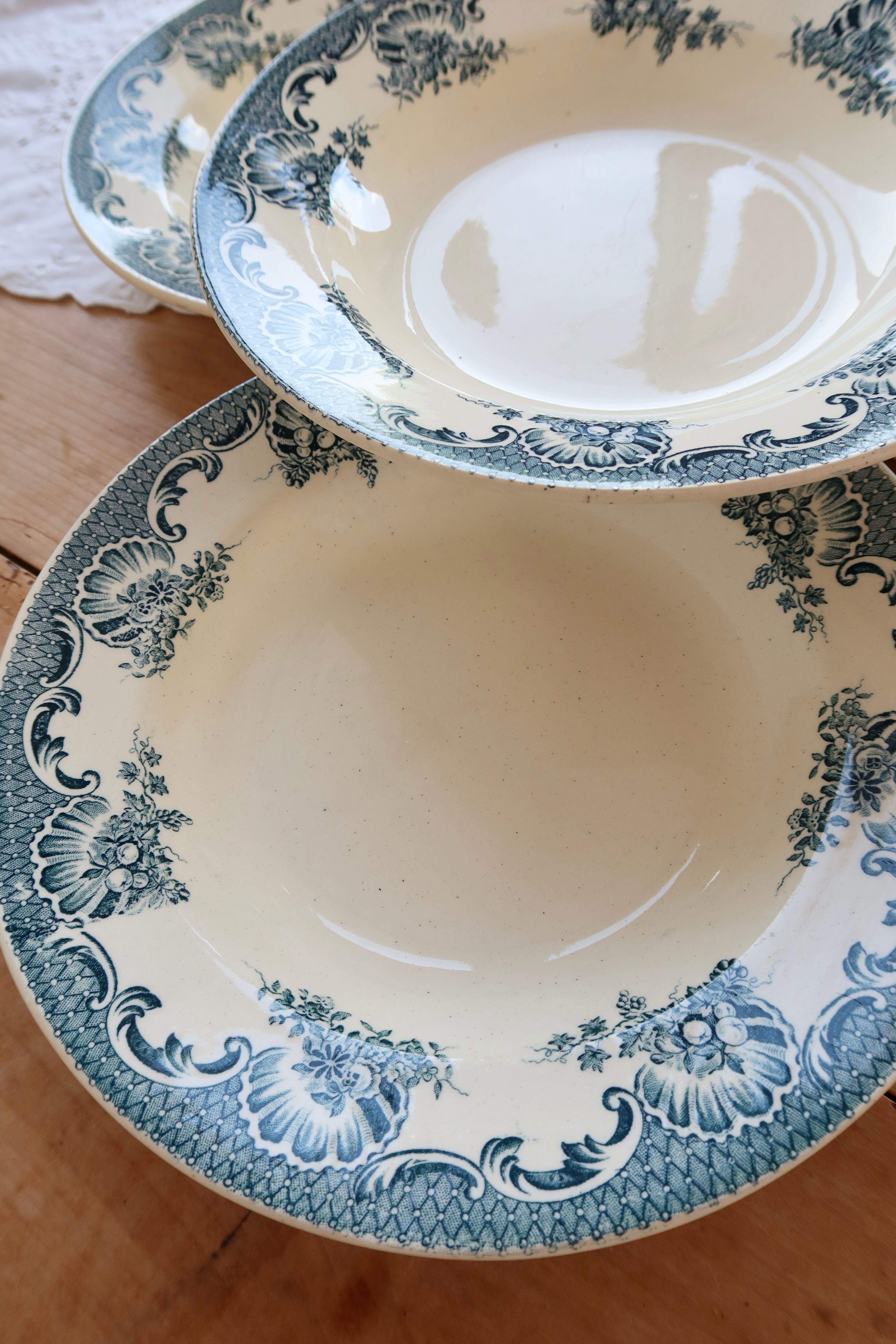 4 vintage Lavallière deep plates - Moulin des Loups