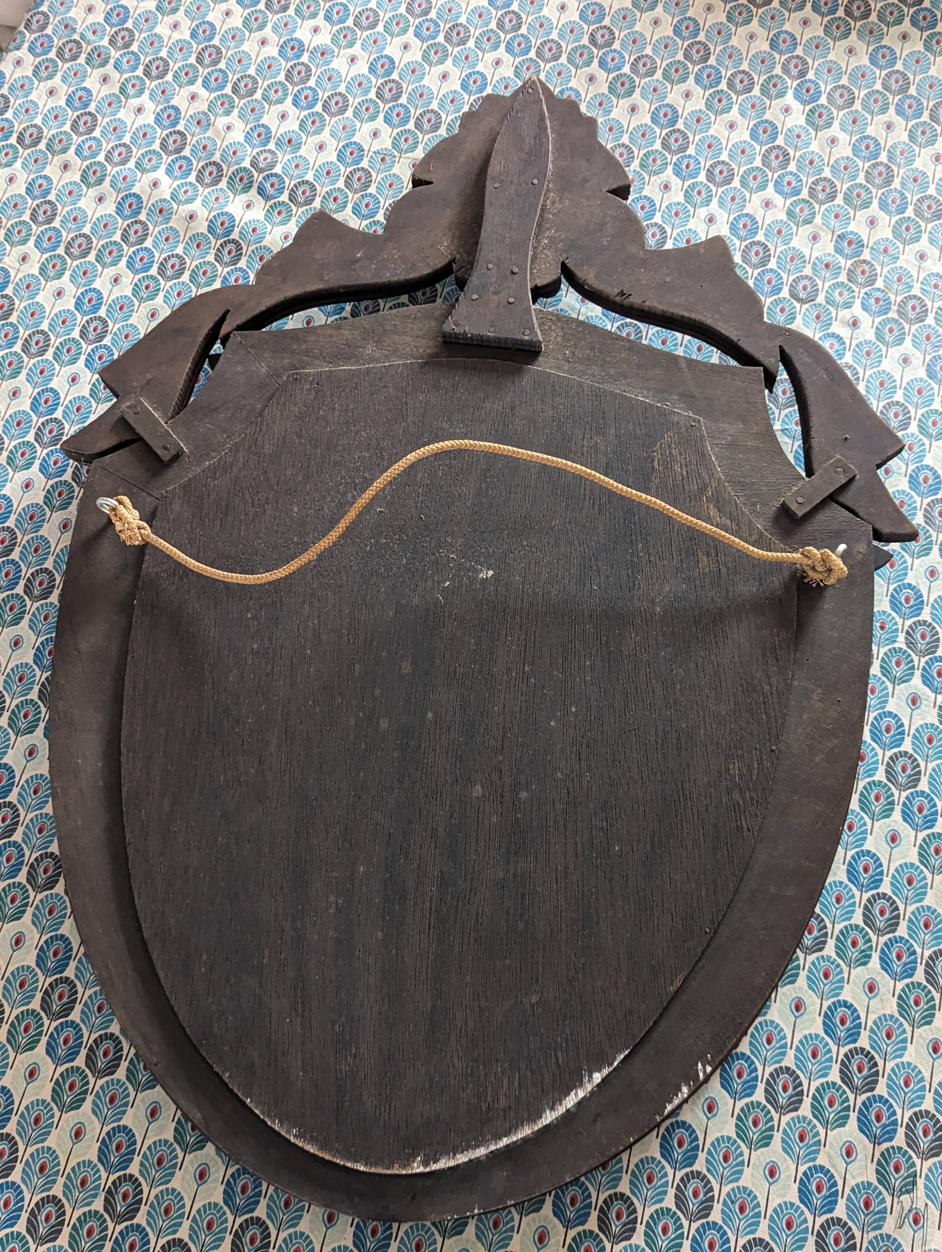 Ancien miroir vénitien, fronton biseauté base bois