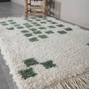 Traditional handmade pure wool rug, size 150 x 250 cm