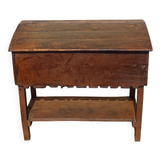 Old draining rack, chest, in solid oak