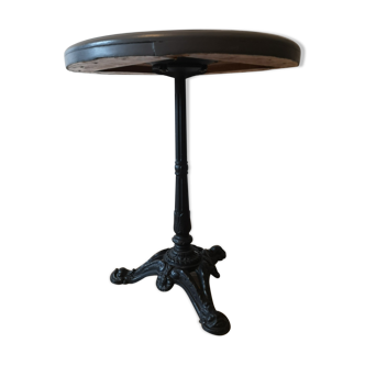 Table de bistrot 1930  pied en fonte et plateau en bois
