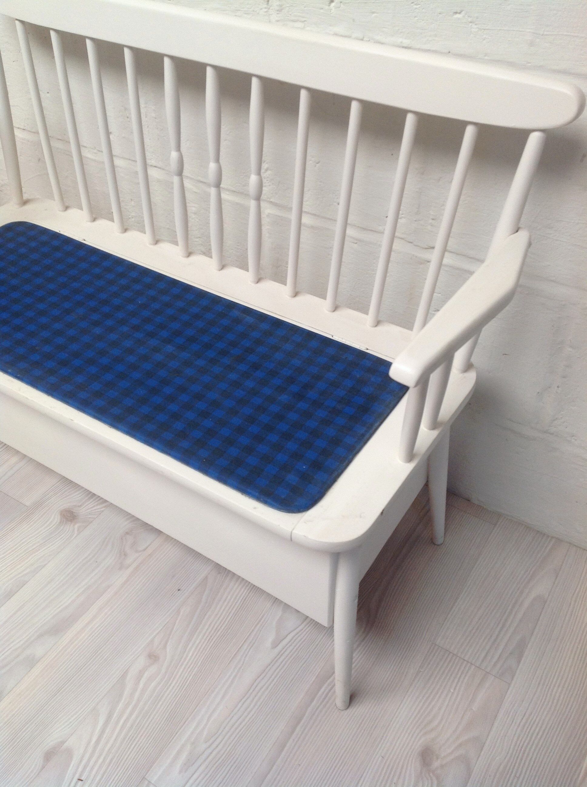 Bench chest year 50 "Herlag"