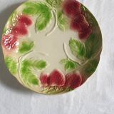 Six slip plates with strawberry decoration