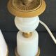 Lampe XIXe en opaline blanche et métal doré