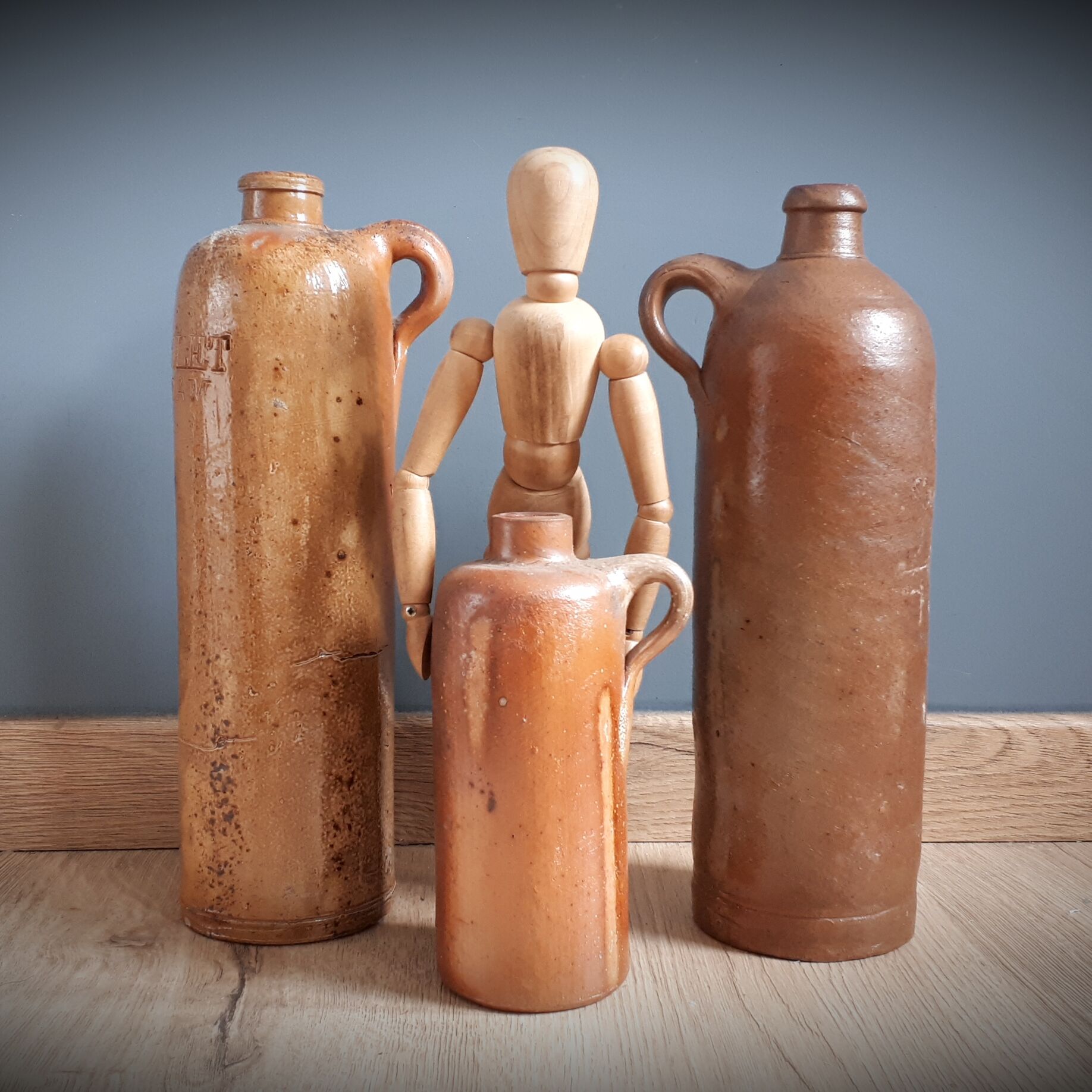 Trio bottles, sandstone cove