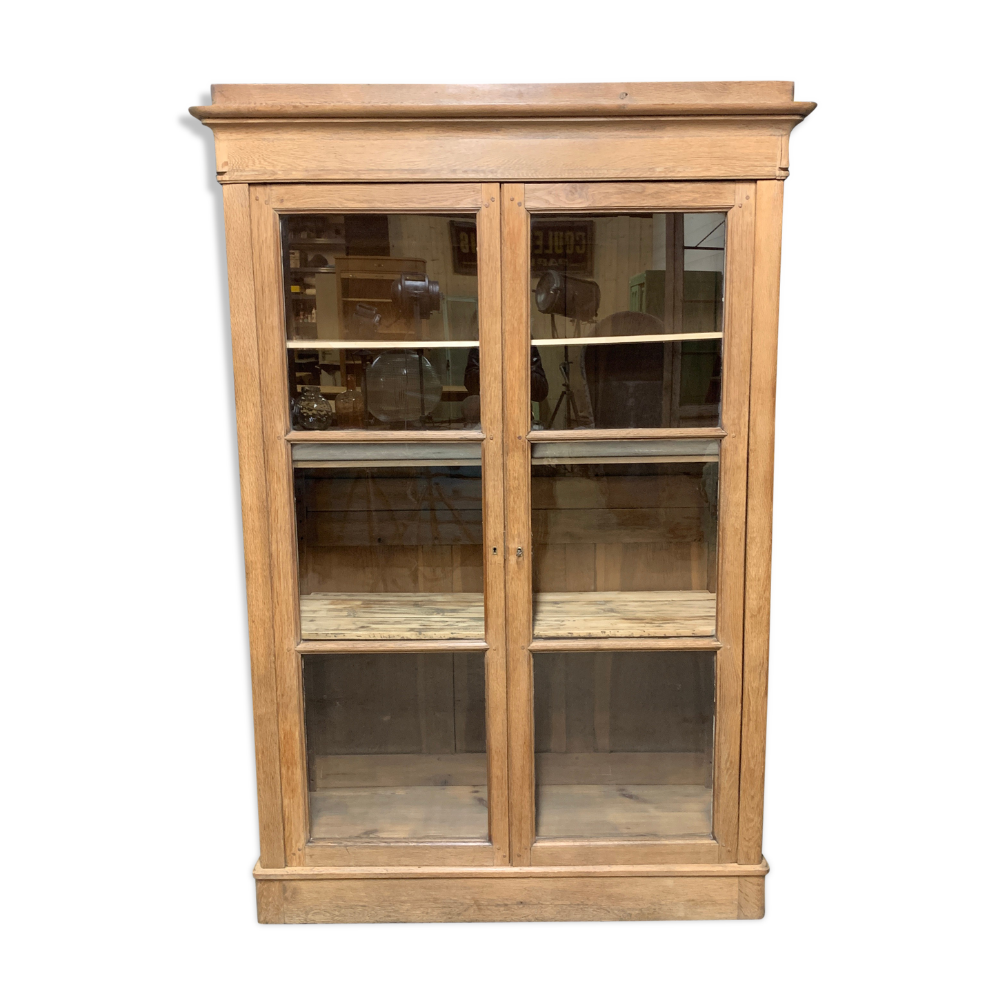 Raw oak window
