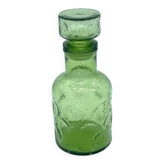 Jolie carafe en verre de couleur verte, vintage