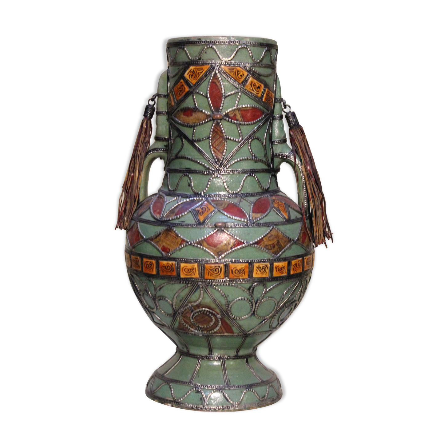 Ceramic vase