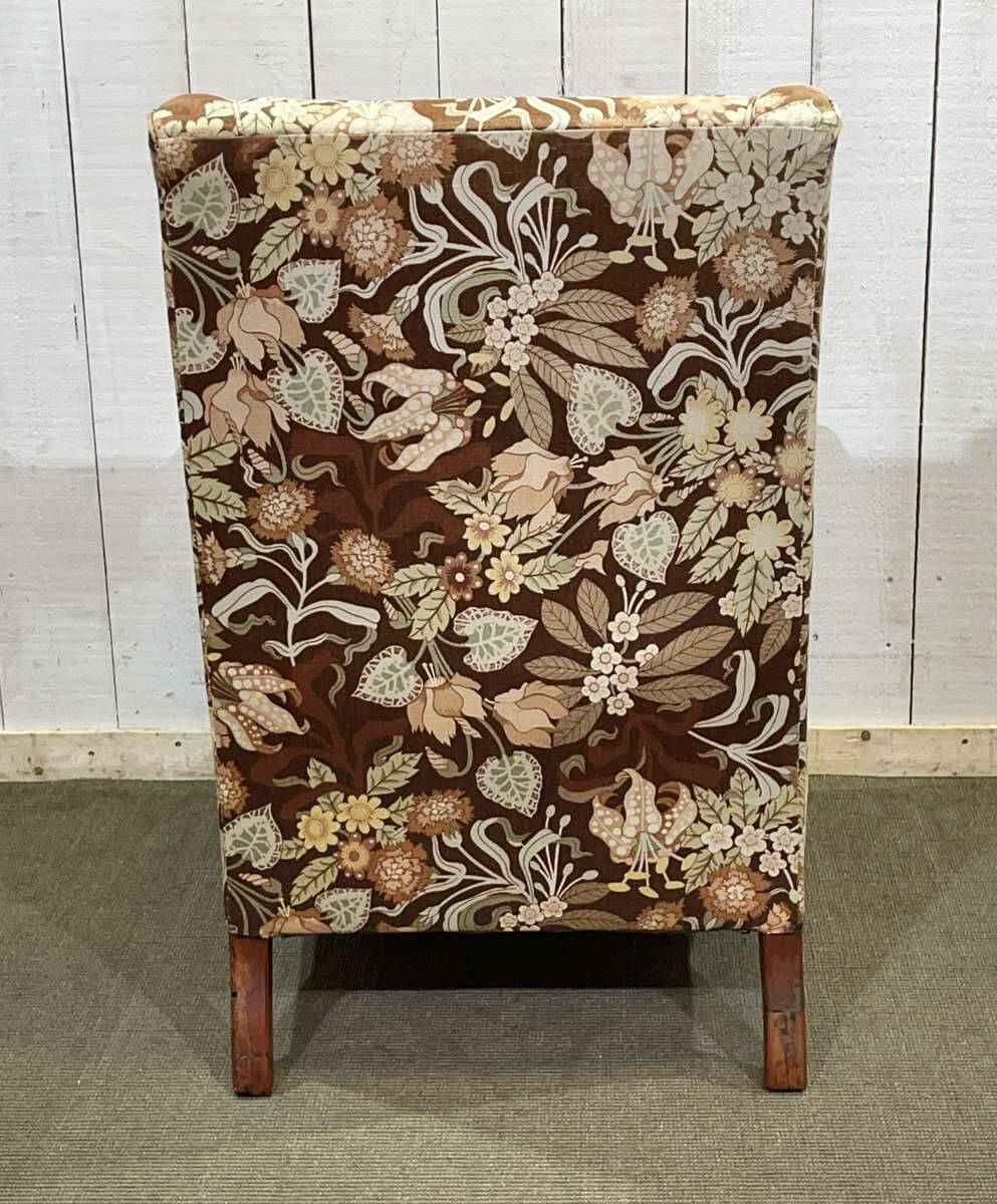 Fauteuil anglais des années 1930 à tissu fleurs