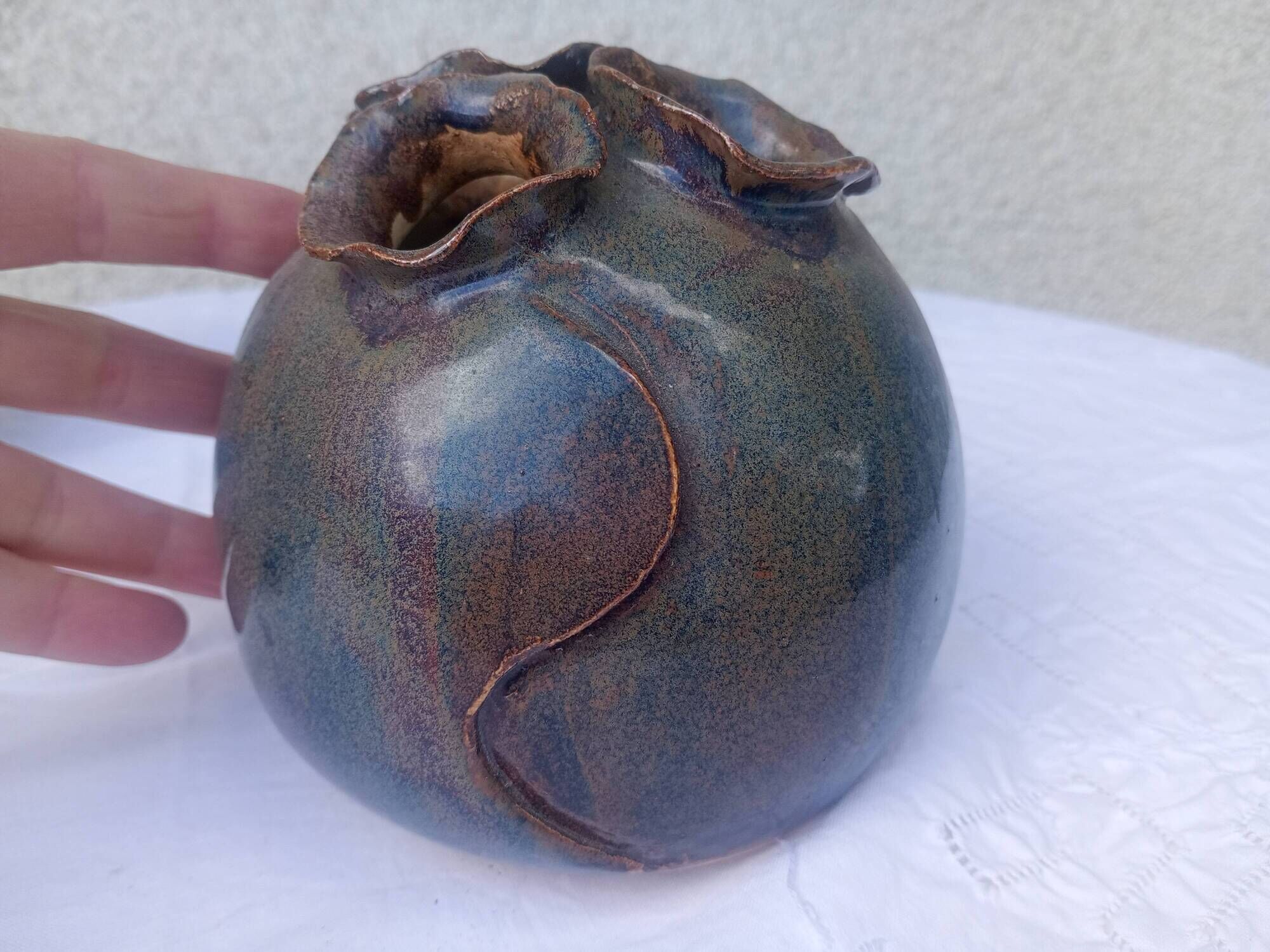 Atelier Freiling 3x round vase for small bouquet in stoneware Autumn ambiance