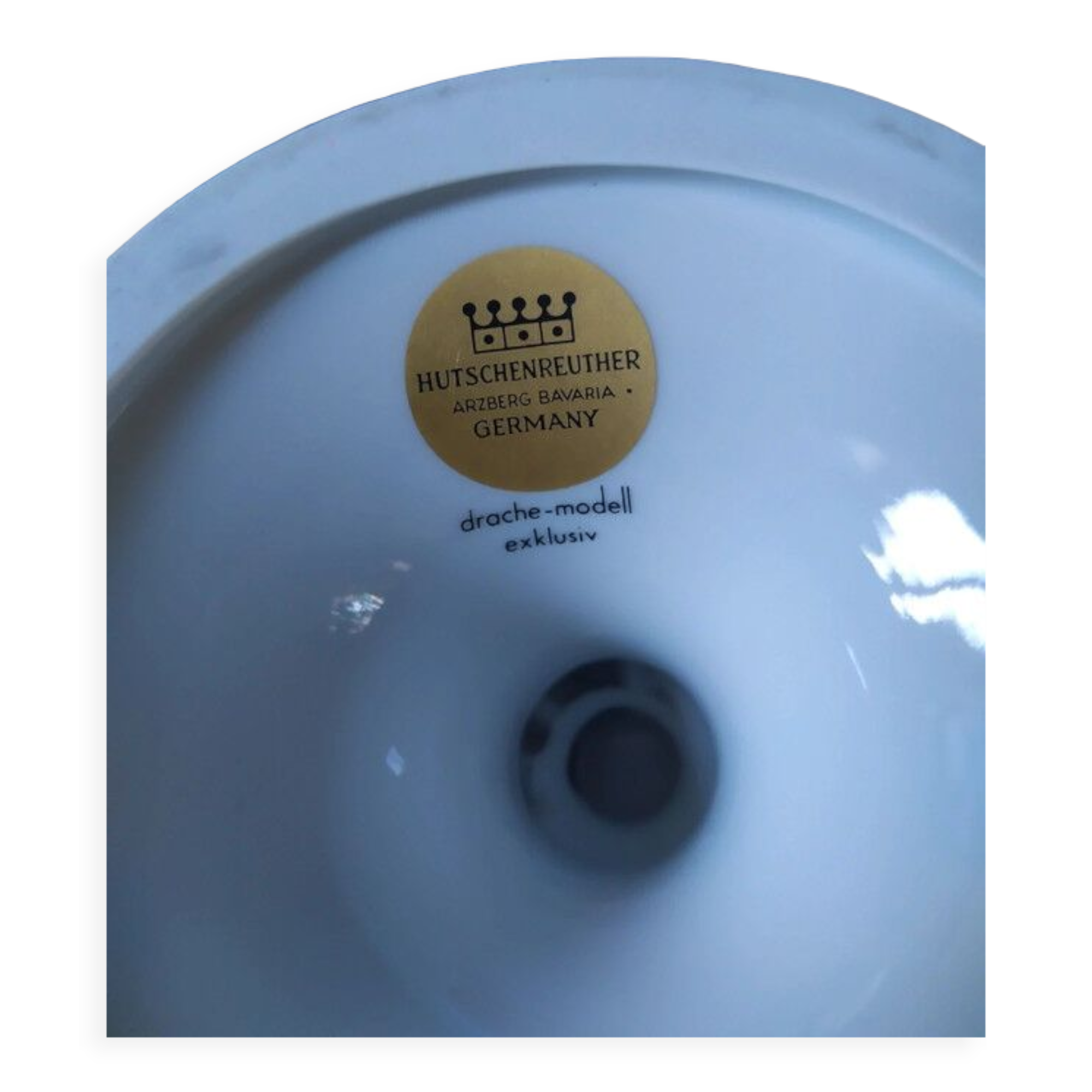 Fine porcelain candle holder