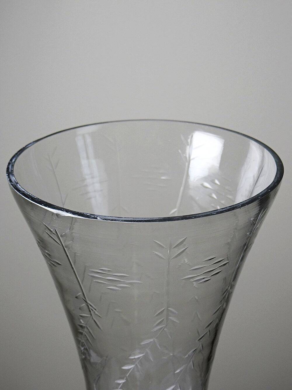 Very large vintage engraved blown glass vase from the 2000s in an antique style