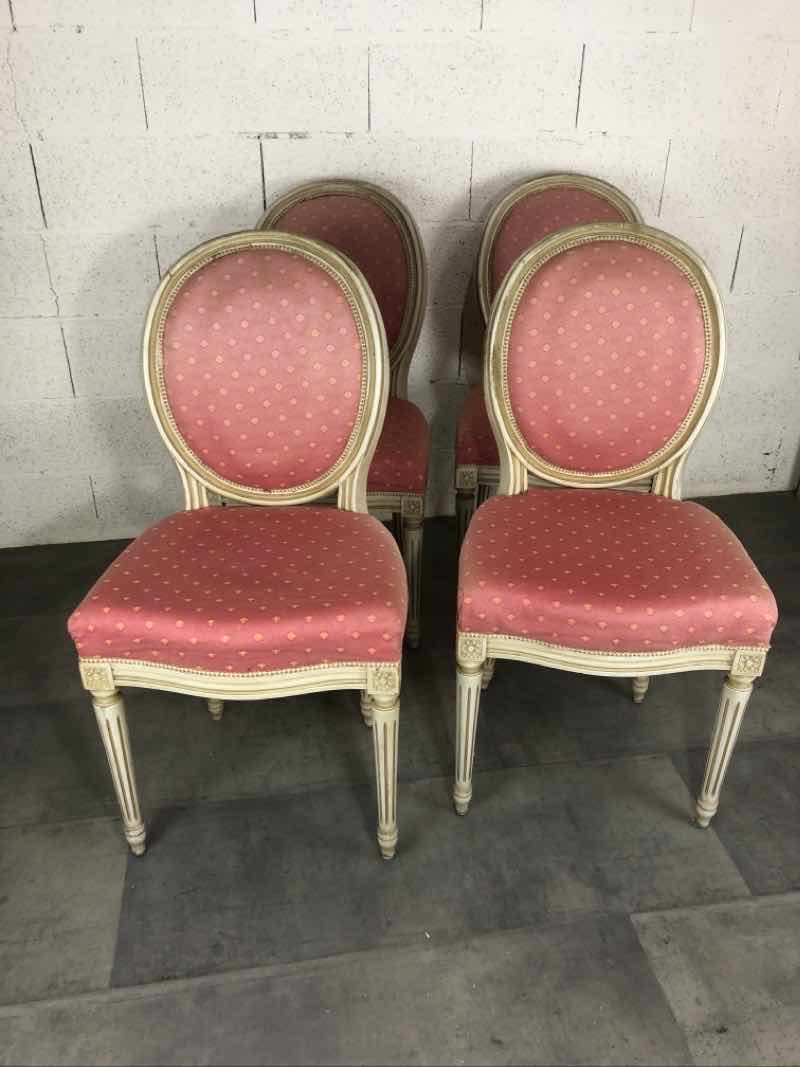 Suite of 4 medallion chairs