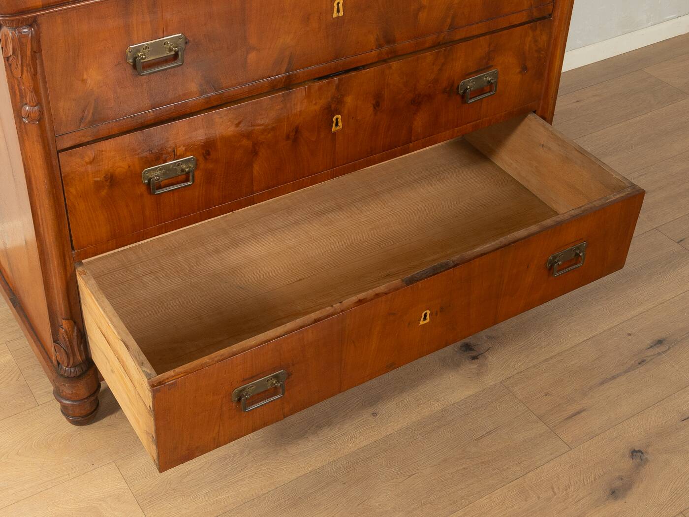 Commode de la période Gründerzeit vers 1880, Vintage