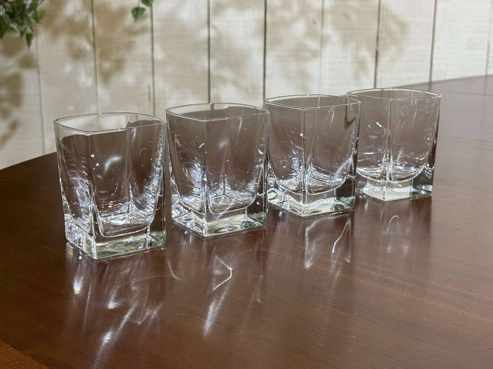 Set of 4 crystal whisky glasses from Sèvres.