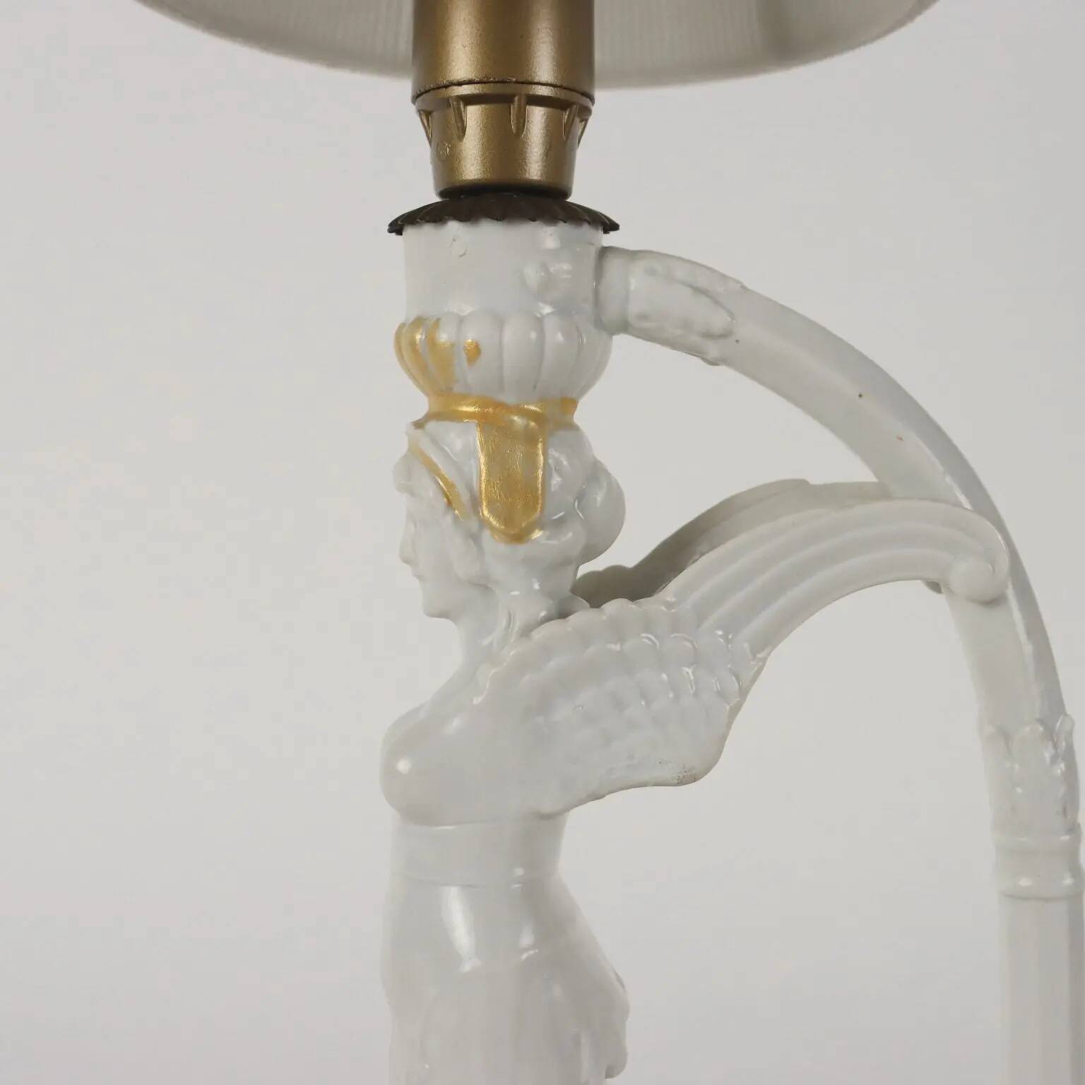 Pair of neoclassical style lamps in porcelain, Italy, 20th century
