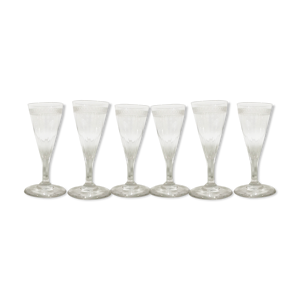 6 verres à champagne