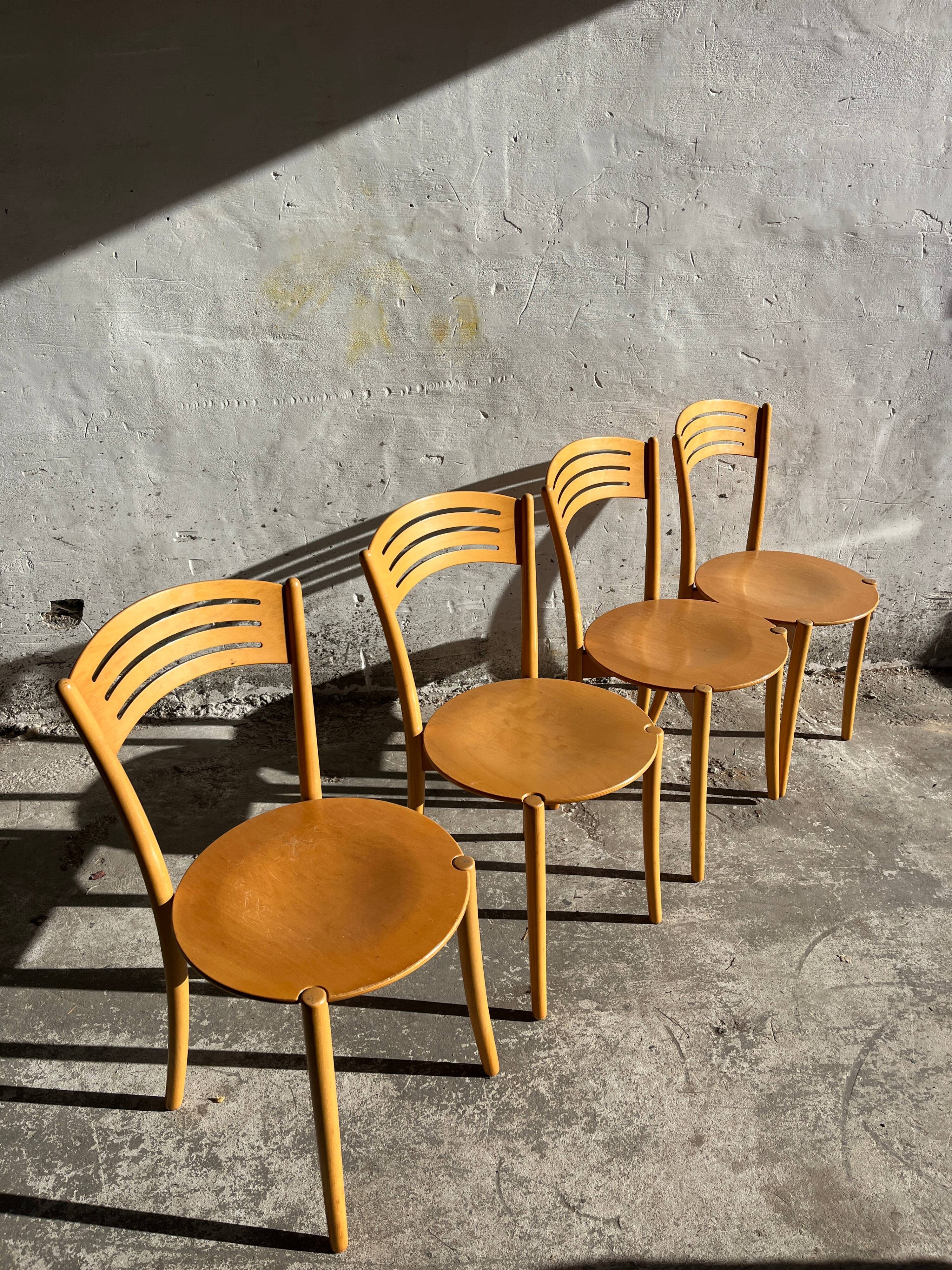 Vintage Italian bistro chairs, 1980s – set of 4