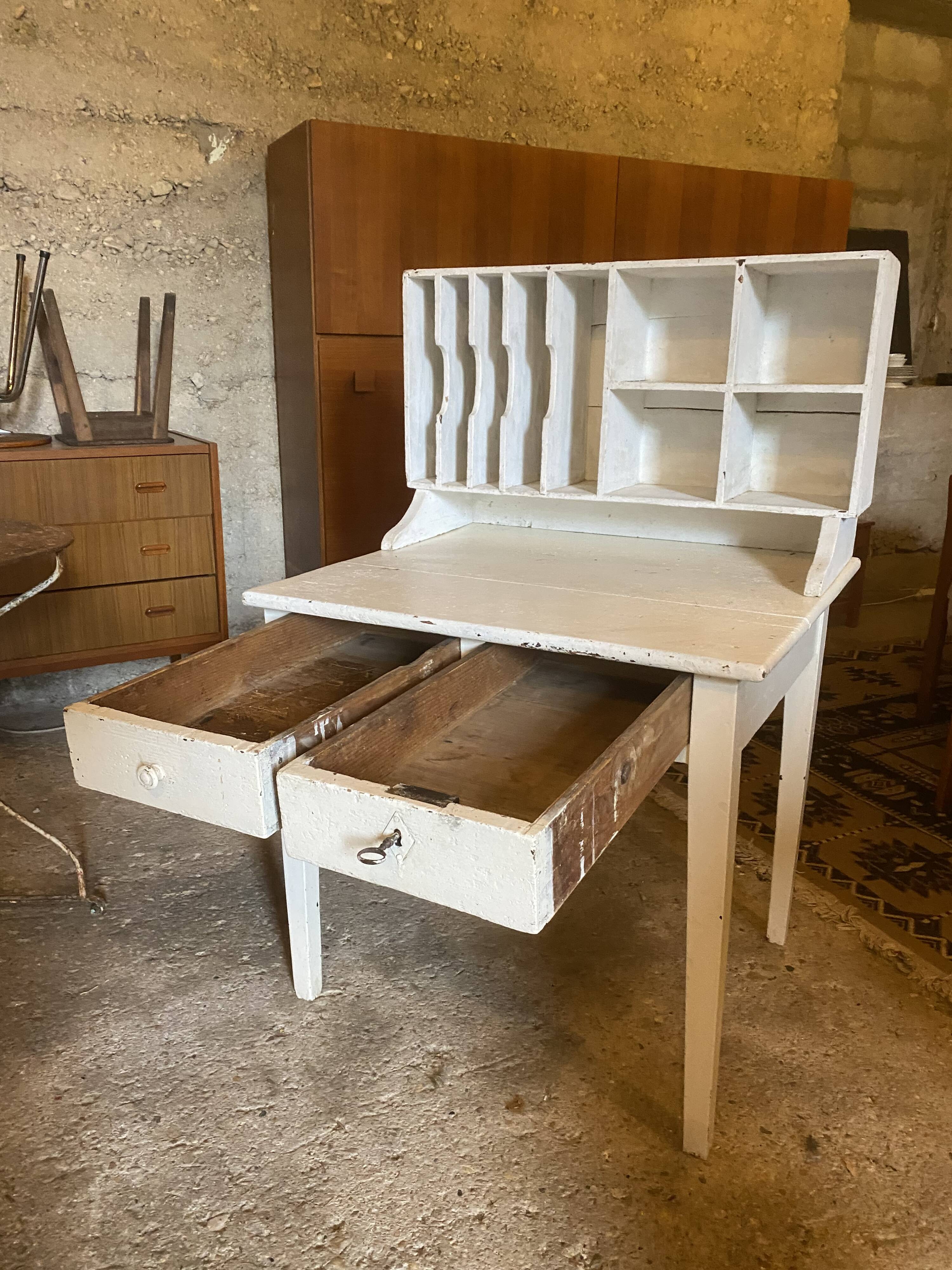 Antique wooden work table