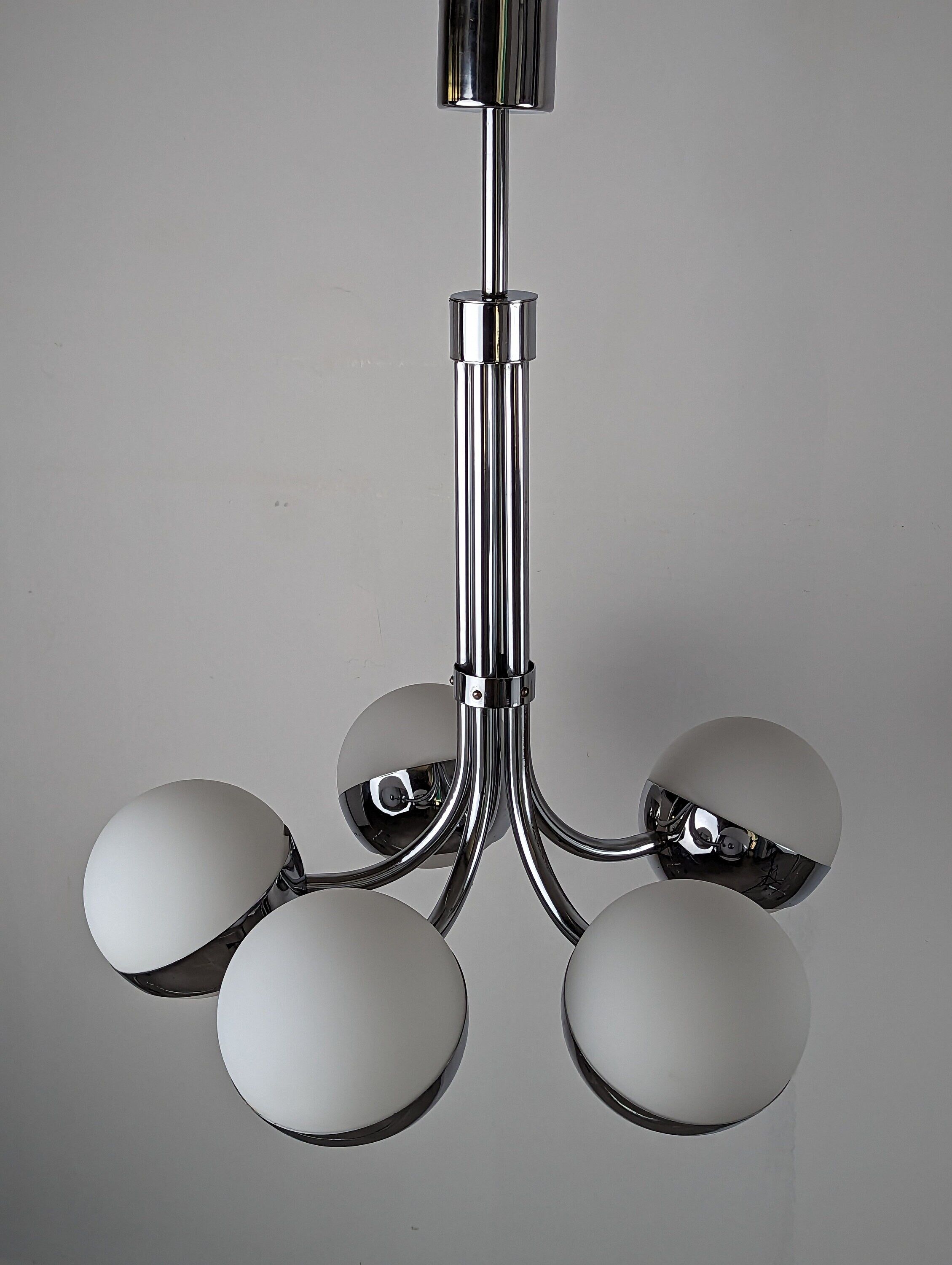 Stilnovo chrome chandelier with glass spheres, Italy, 1960s