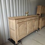 Beau buffet 3 portes chêne massif