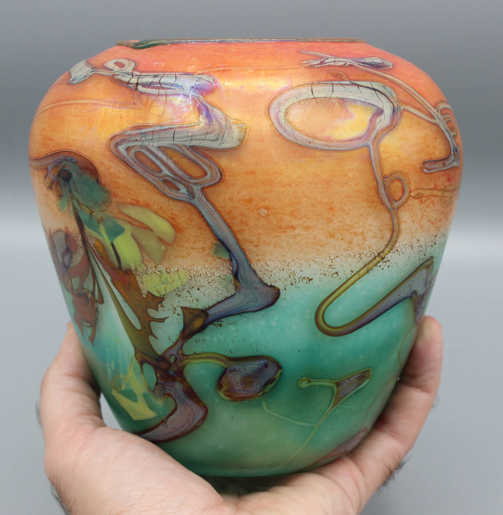 vase en pate verre signe bernard aconito