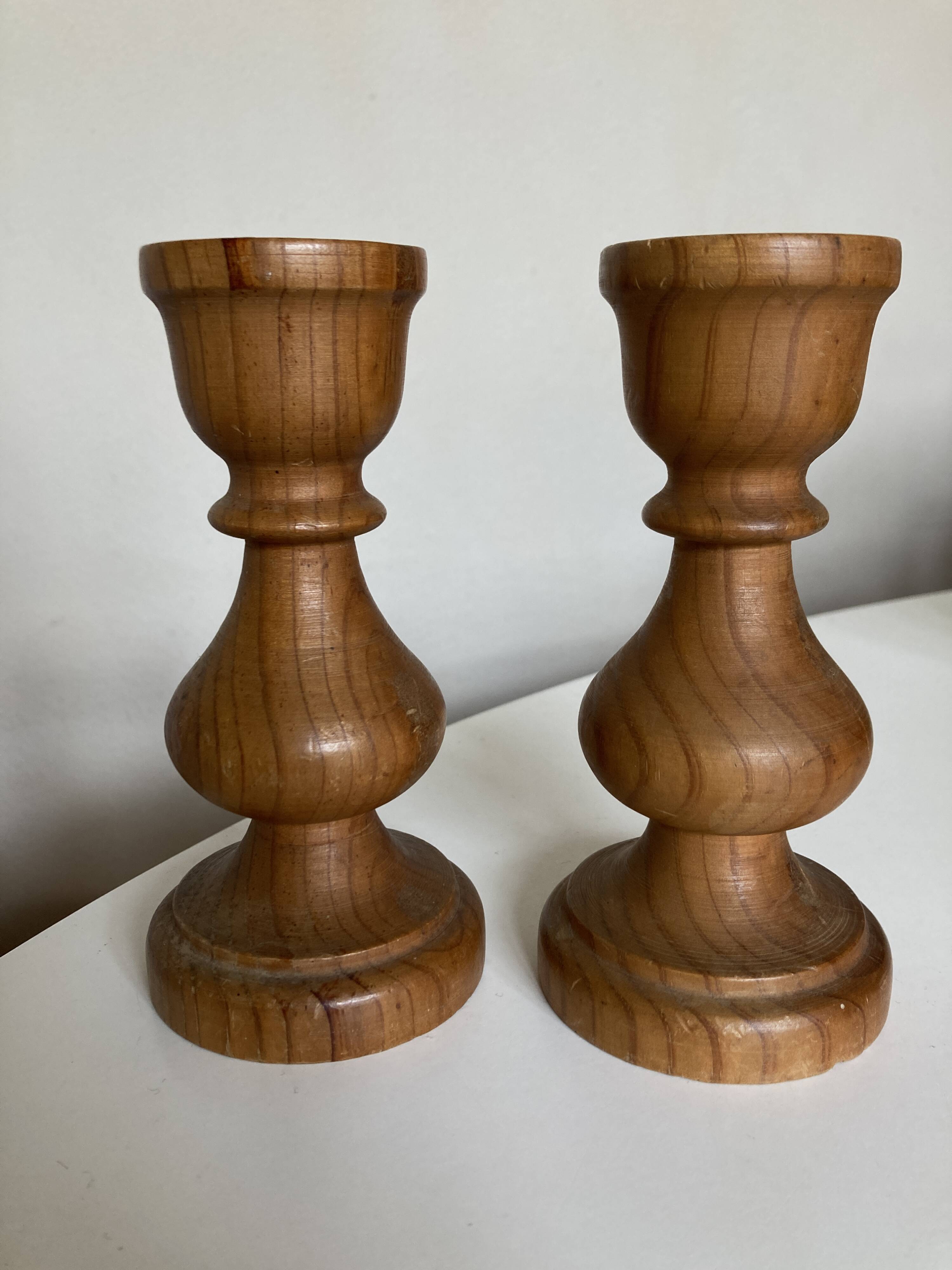 Pair of turned wooden baluster candlesticks, Scandinavian 1970s.