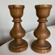 Paire de bougeoirs balustre en bois tourné scandinaves 1970