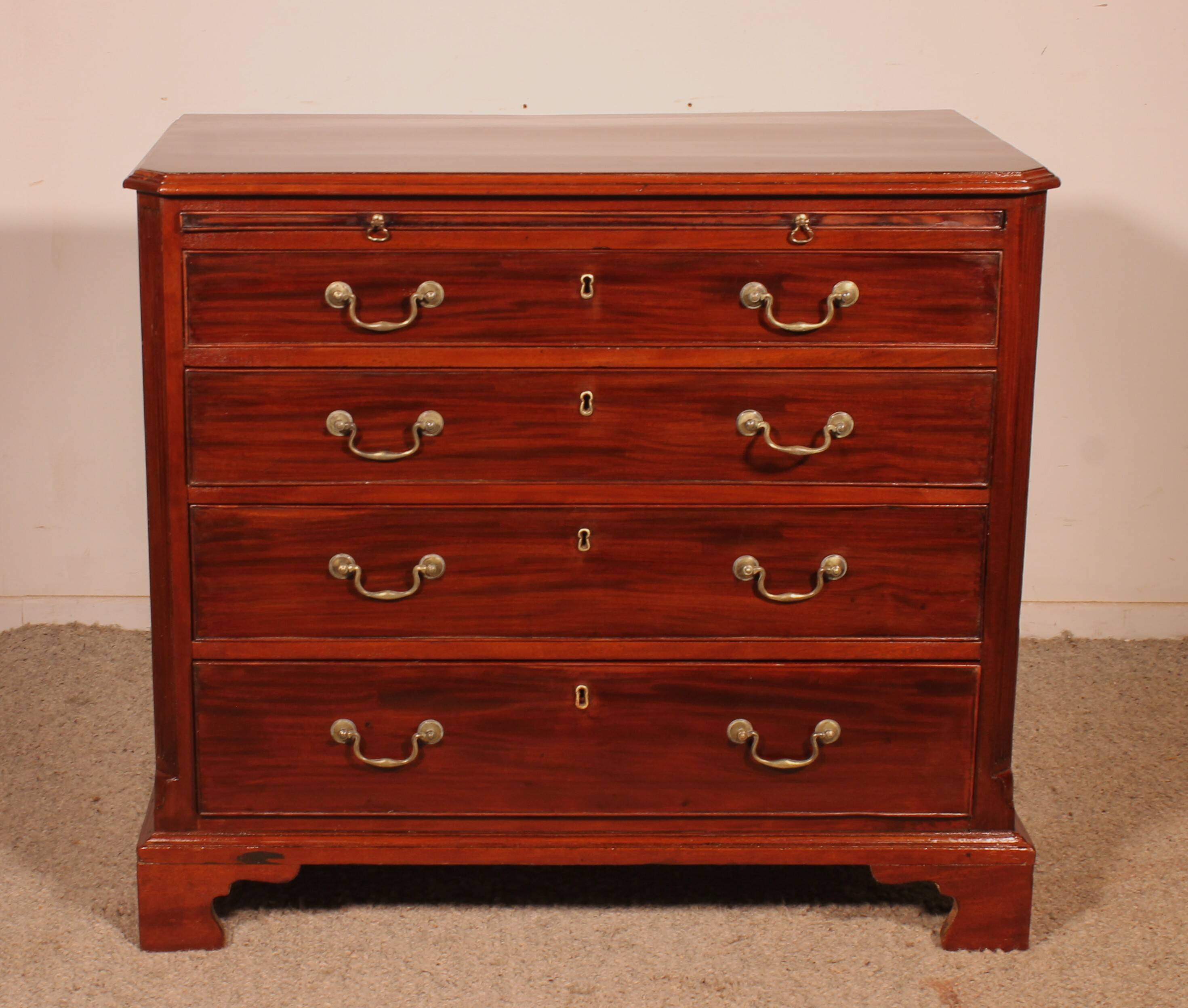 Commode d'époque George III En Acajou avec tirette - 18° Siècle