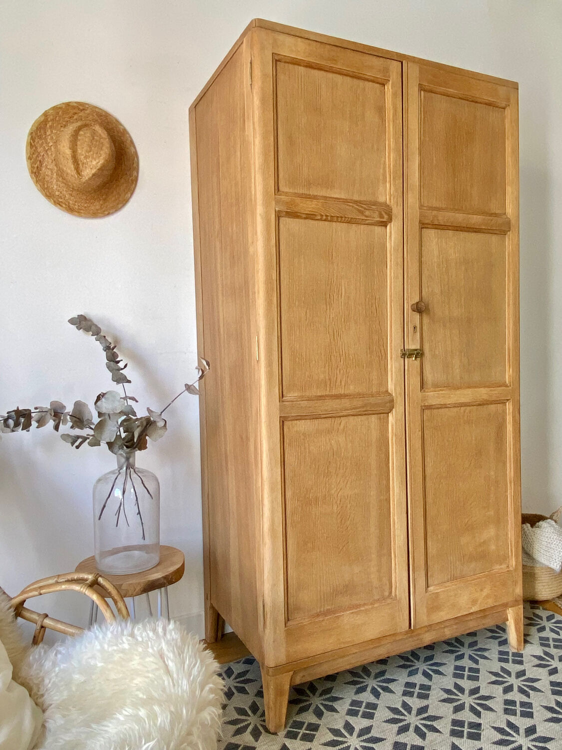 Vintage English wardrobe Shapland and Petter 1950 - 1960