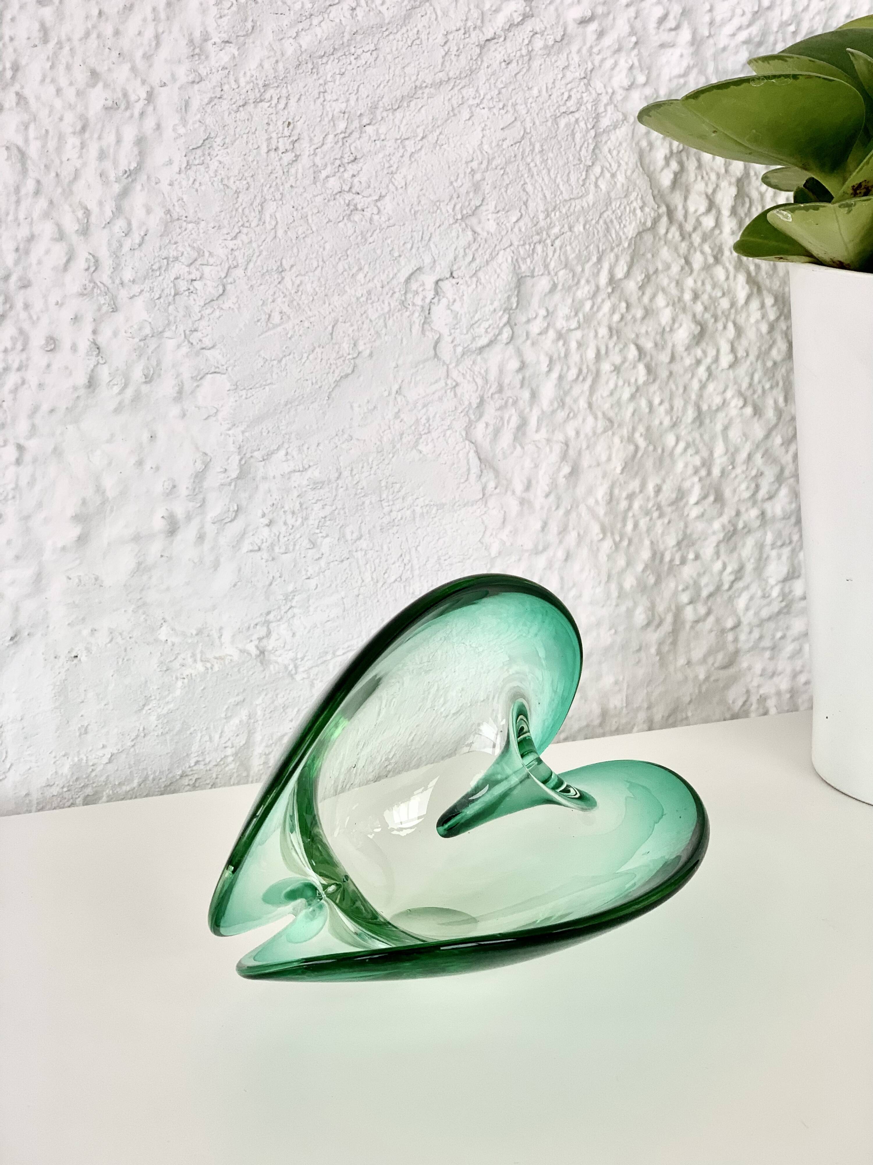 Shell "trinket dish" in Murano glass