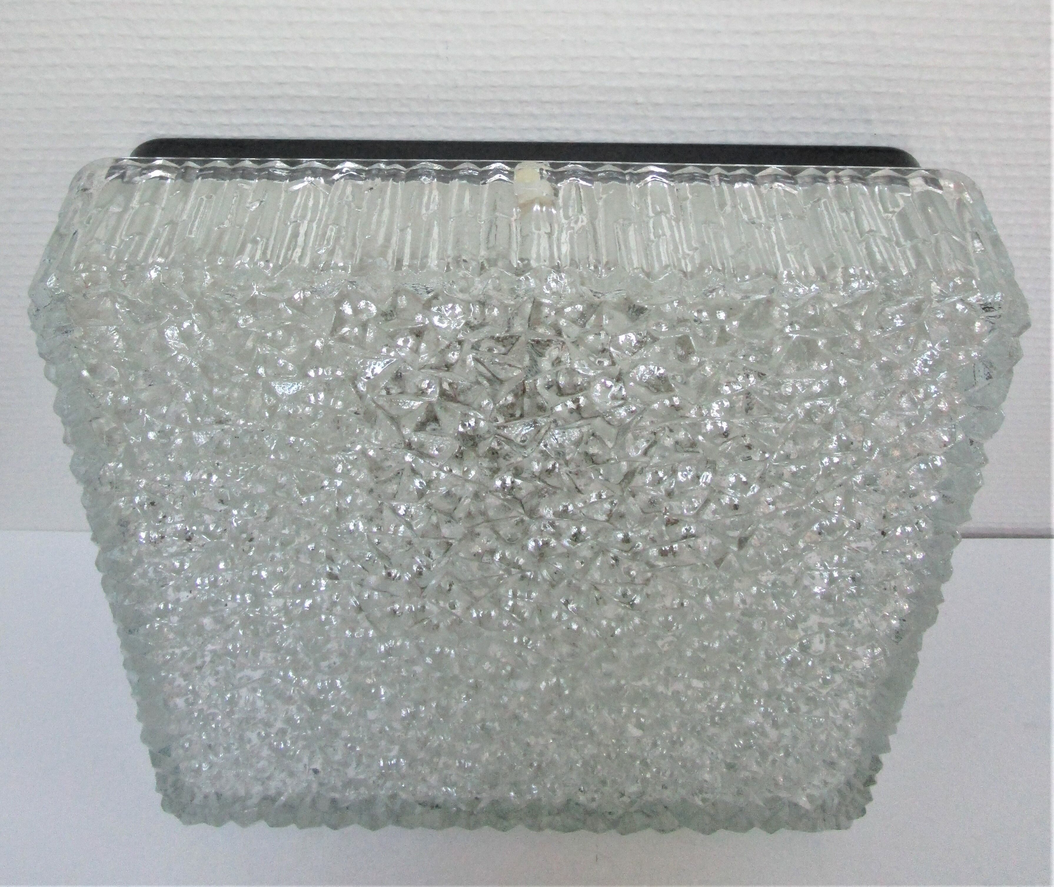Apply Holophane XL square thick molded glass design 60 / 70 33 cmx33 cm