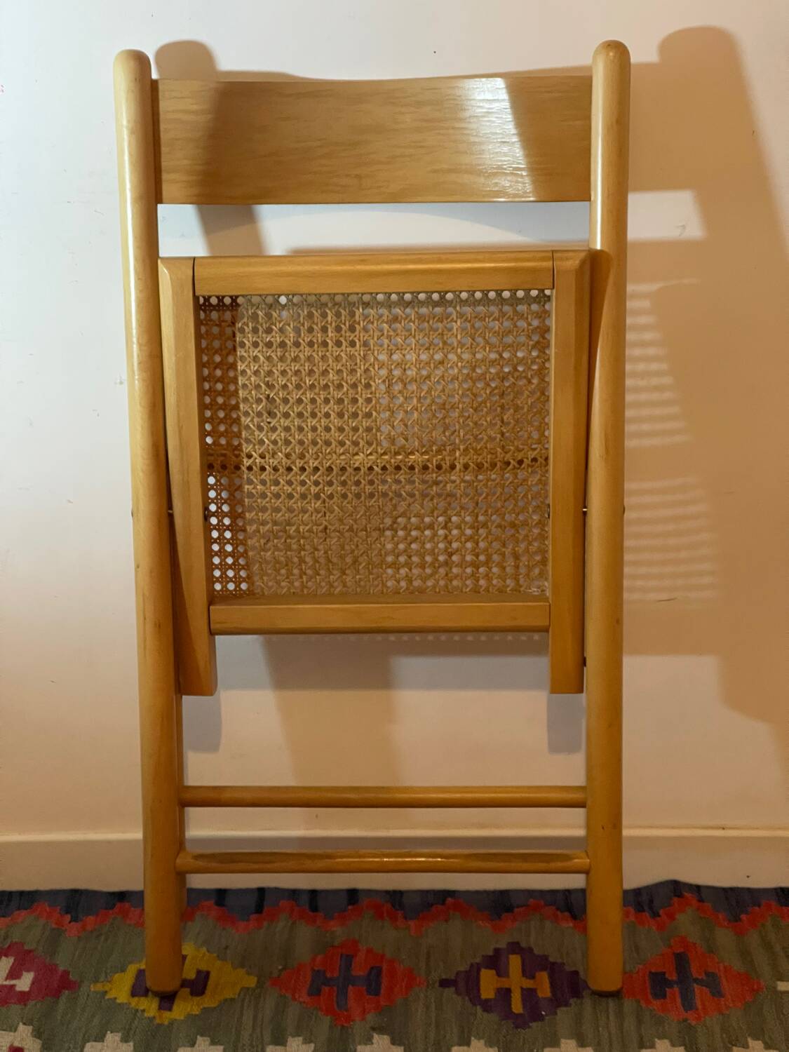 Folding chair with caning