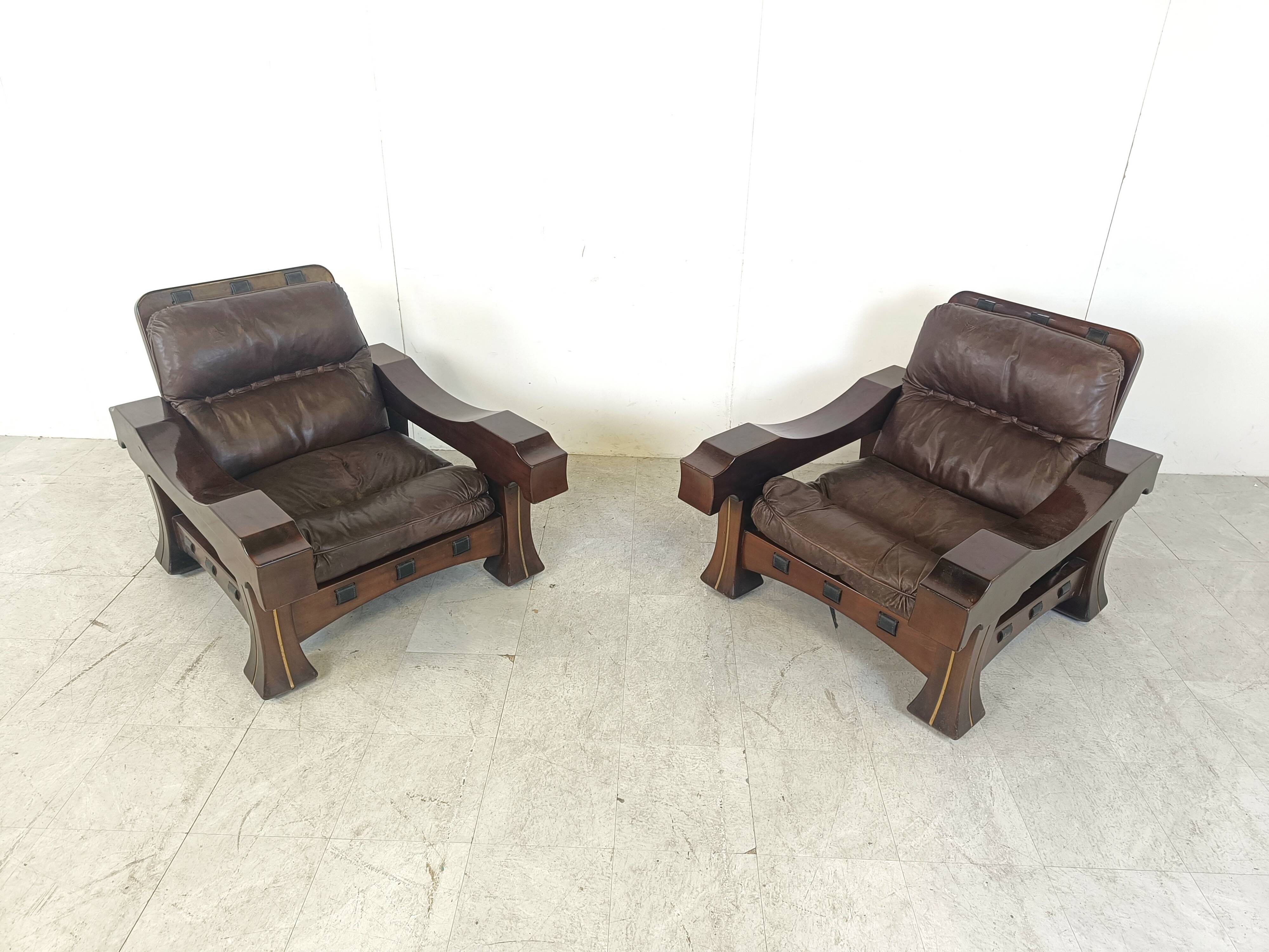 Pair of Ussaro model armchairs by Luciano Frigerio, 1960s