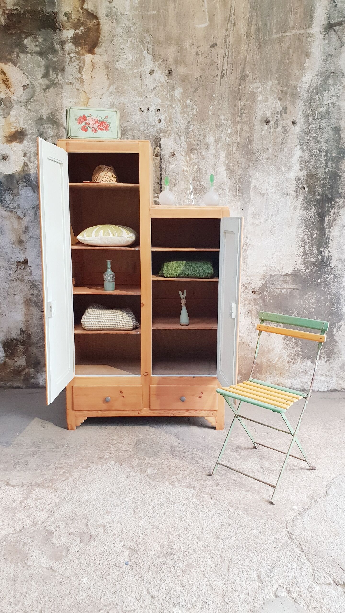 Vintage asymmetrical cabinet