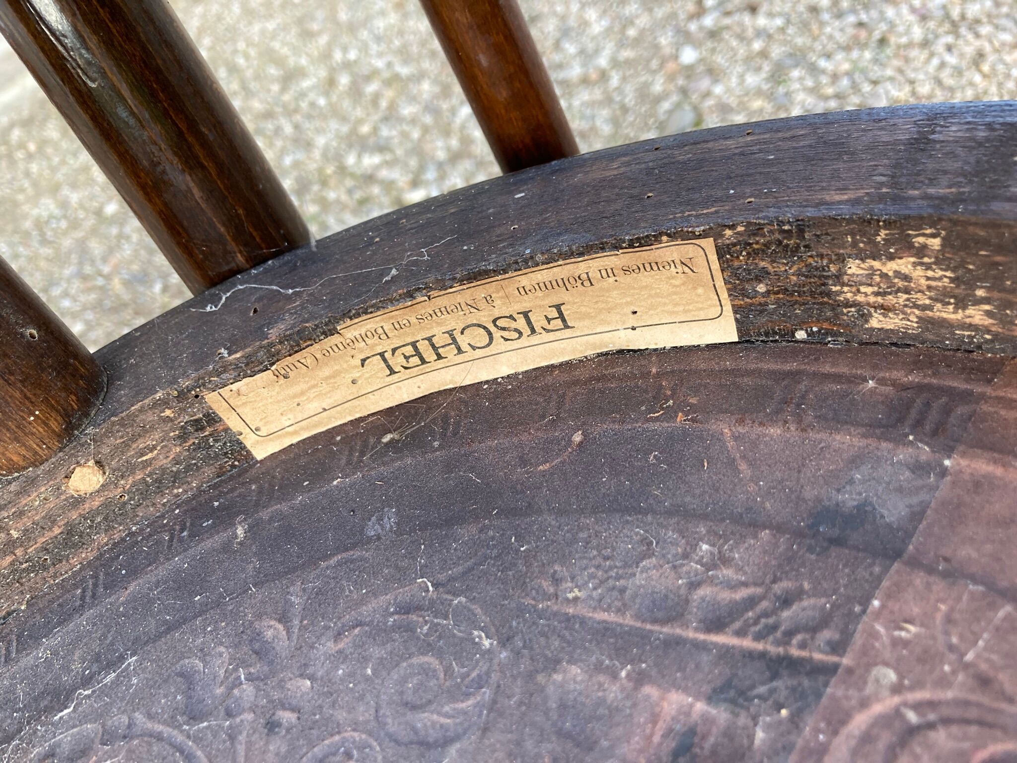 4 Fischel bistro chairs