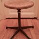 Tabouret d'atelier réglable