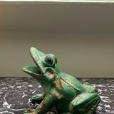 Cast iron frog