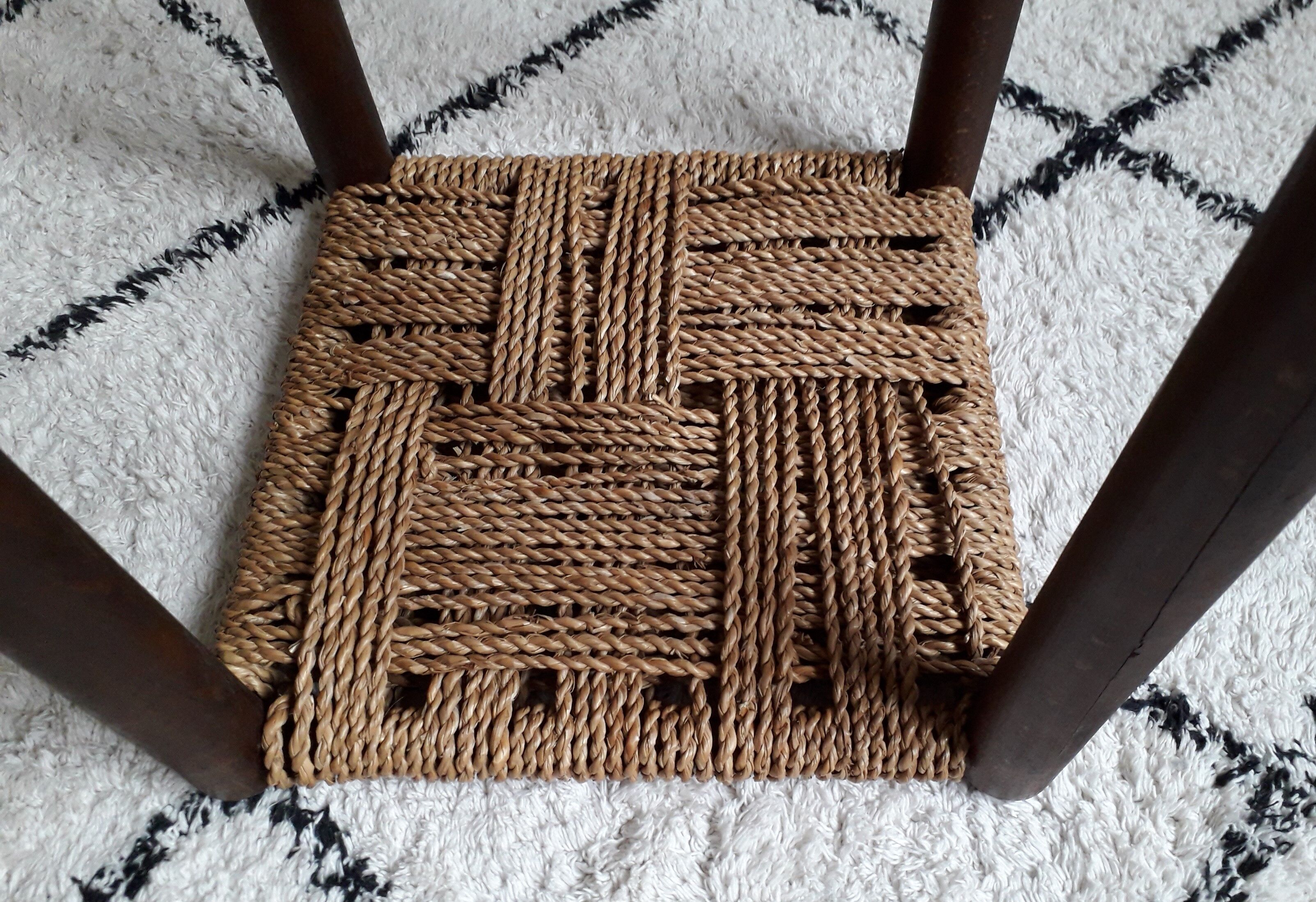 Rope stool
