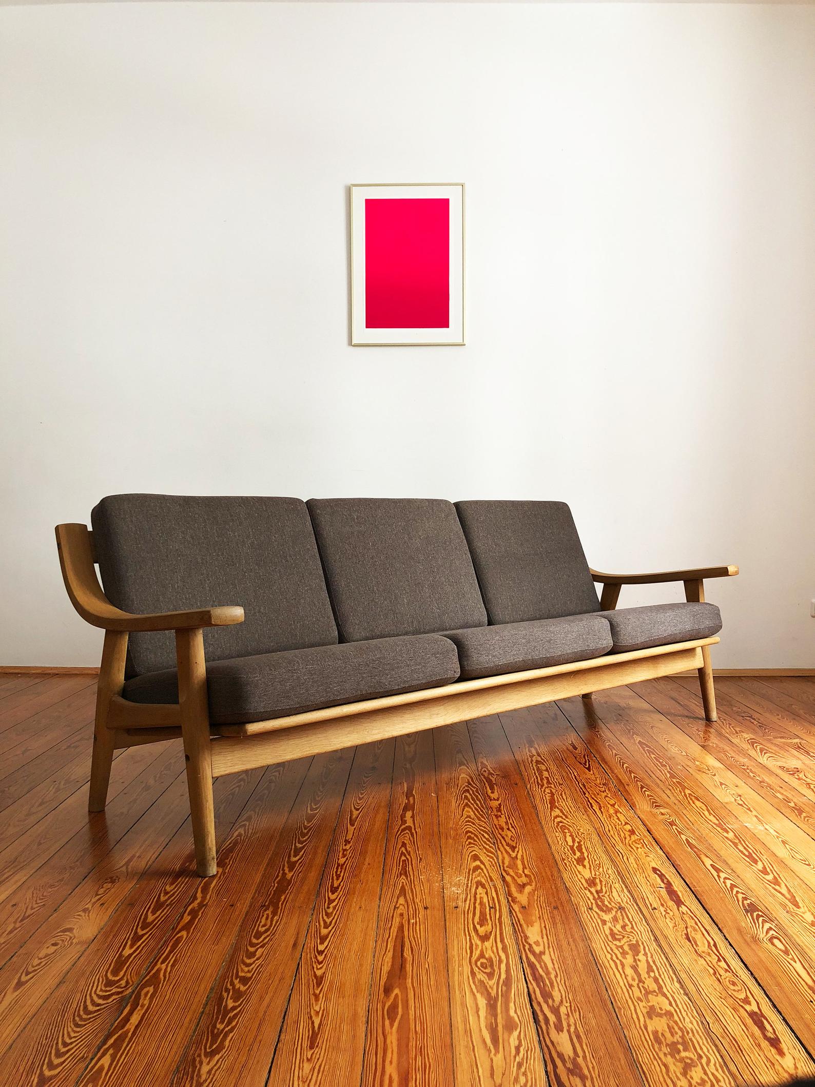 530 oak sofa by Hans j. Wegner for Danish Getama
