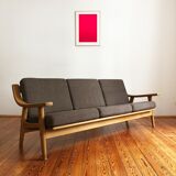 530 oak sofa by Hans j. Wegner for Danish Getama