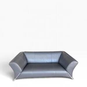 Rolf Benz 322 – Black 2-seater leather sofa